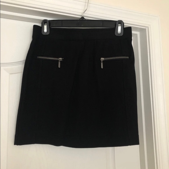NWT mini skirt - Picture 1 of 3